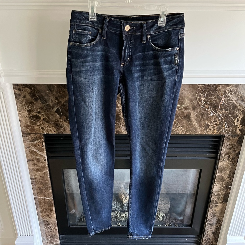 Silver dark indigo Suki Skinny Jeans. 27x29